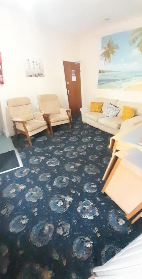 Nova Holiday Apartments Blackpool Bagian luar foto