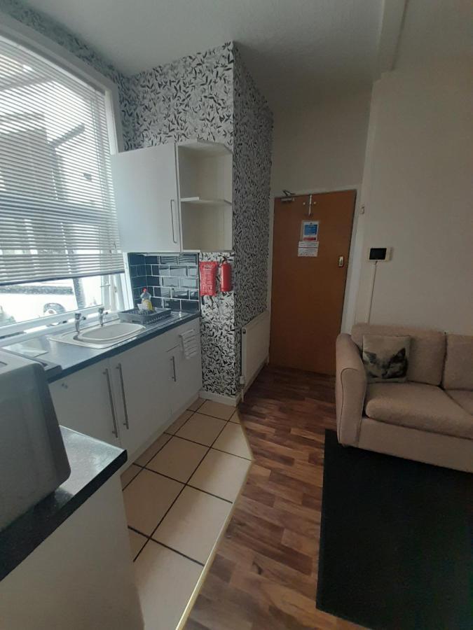 Nova Holiday Apartments Blackpool Bagian luar foto