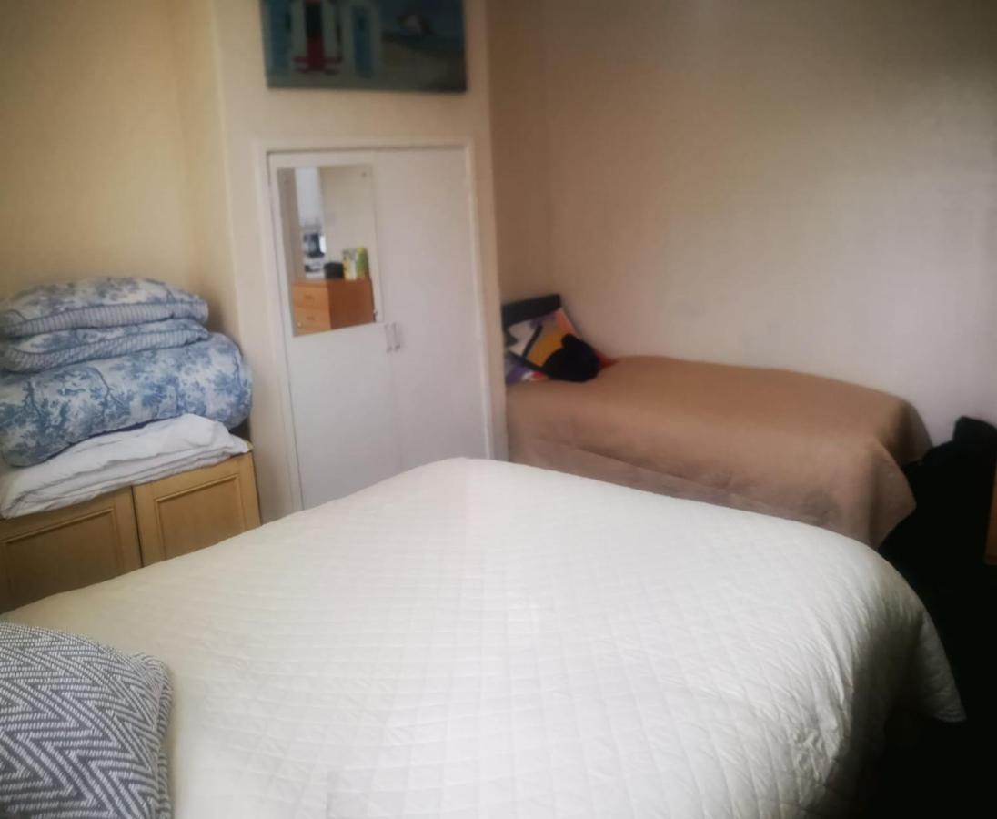 Nova Holiday Apartments Blackpool Bagian luar foto