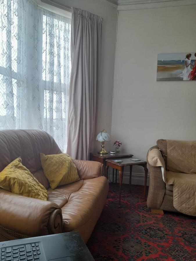 Nova Holiday Apartments Blackpool Bagian luar foto