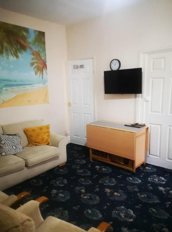 Nova Holiday Apartments Blackpool Bagian luar foto