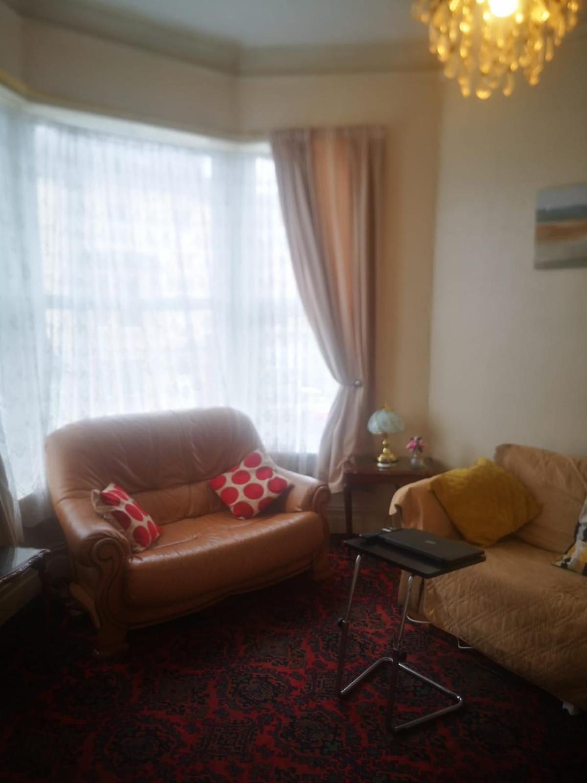 Nova Holiday Apartments Blackpool Bagian luar foto